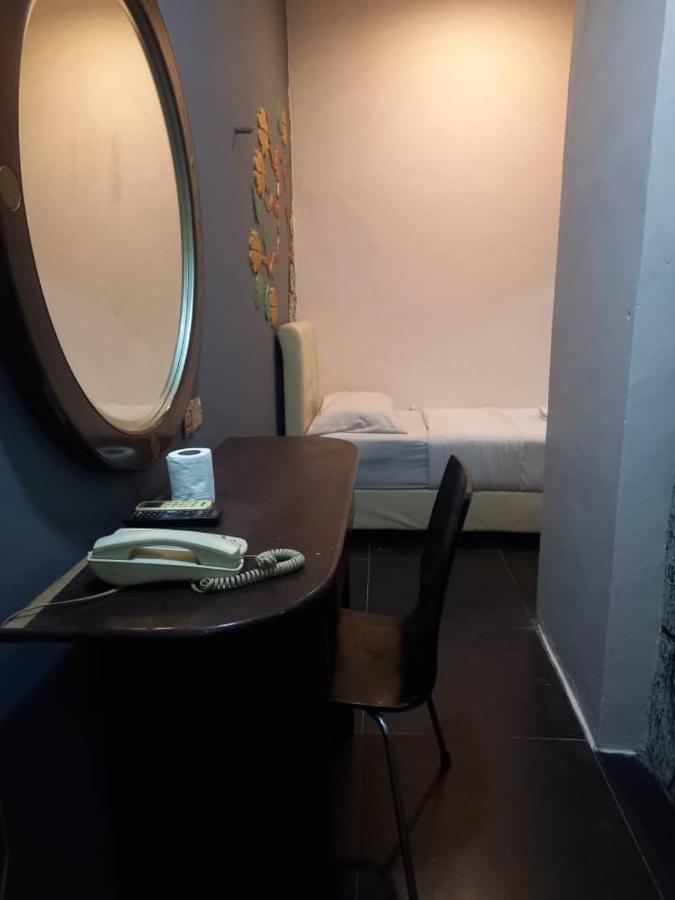 Golden Leaf Hotel Danga Bay Johor Bahru Exterior photo
